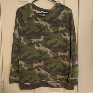 American Eagle Camo Crew neck